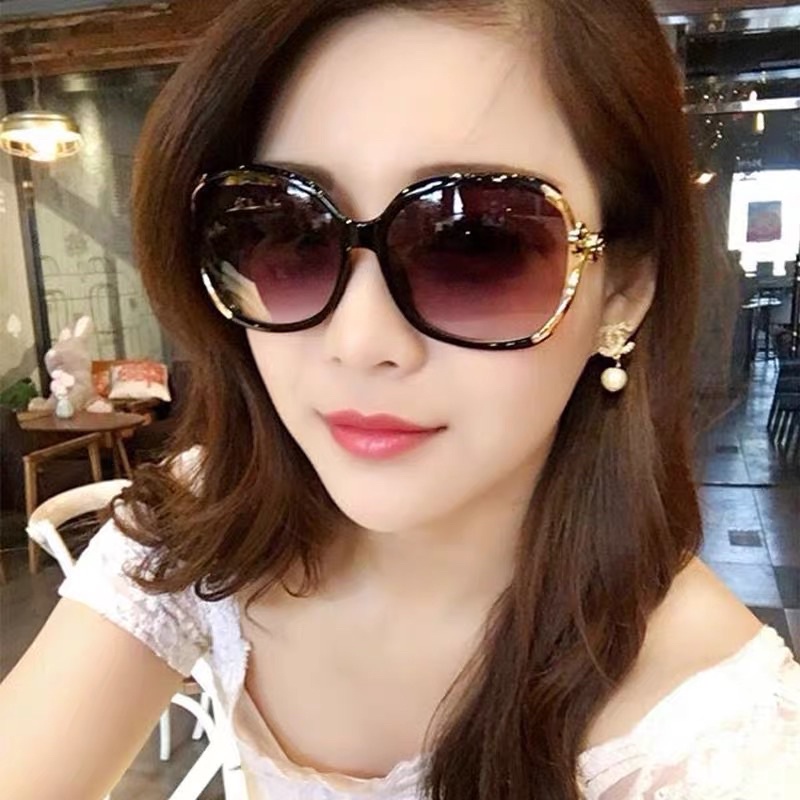 Kính mắt nữ gọng hoa thời trang