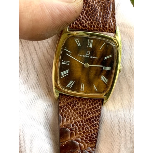 Đồng hồ nam Universal cót tay