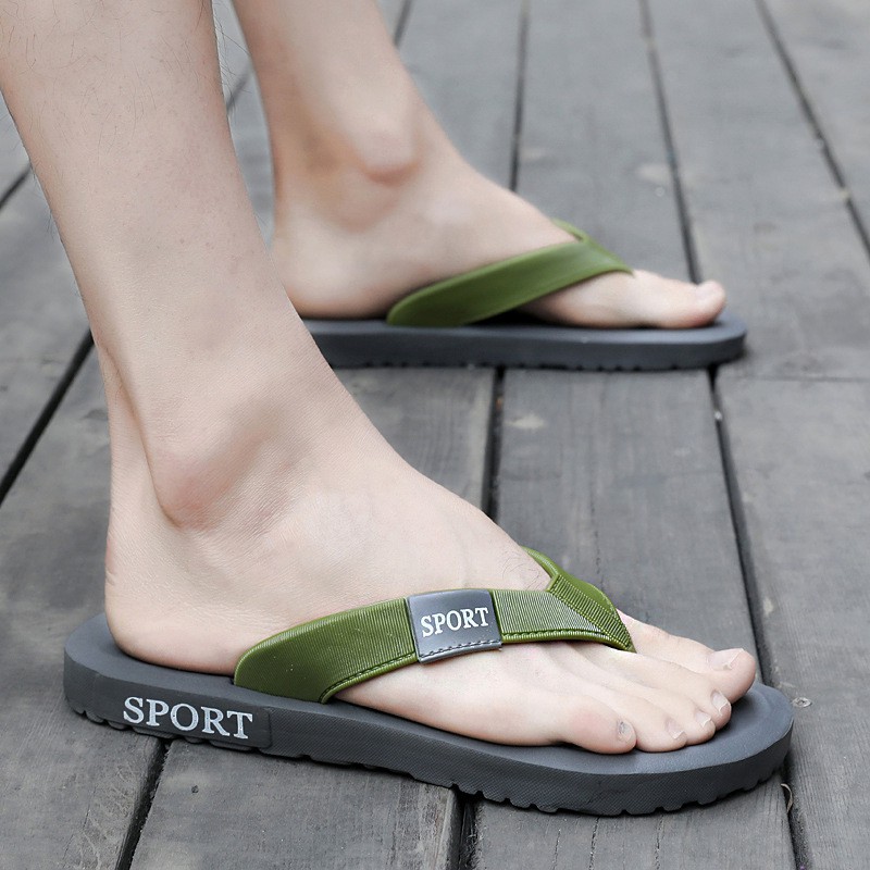 Flip-flops men's summer clip foot sandals non-slip Korean version of personality 2019 new sandals beach shoes outdoor tide slippers men