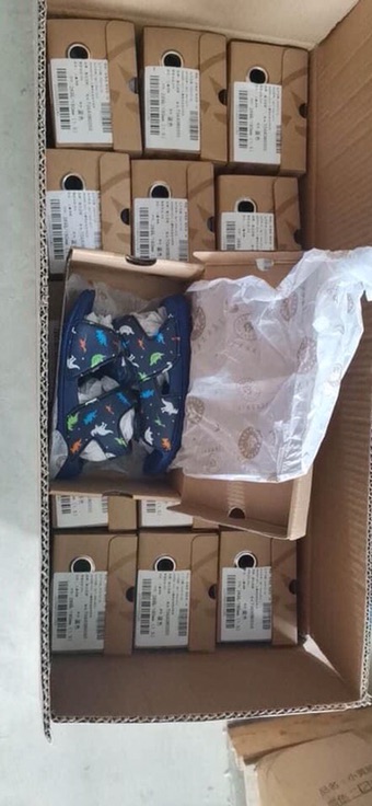 Sandal bé trai siêu nhẹ H.m xuất xịn