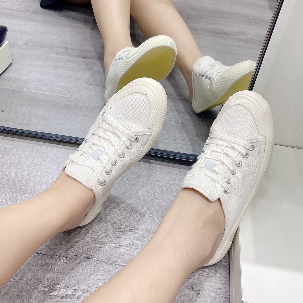 Giày sục nữ Nin Shoes - Giày đạp gót thời trang mũi tròn siêu xinh 2 màu | BigBuy360 - bigbuy360.vn