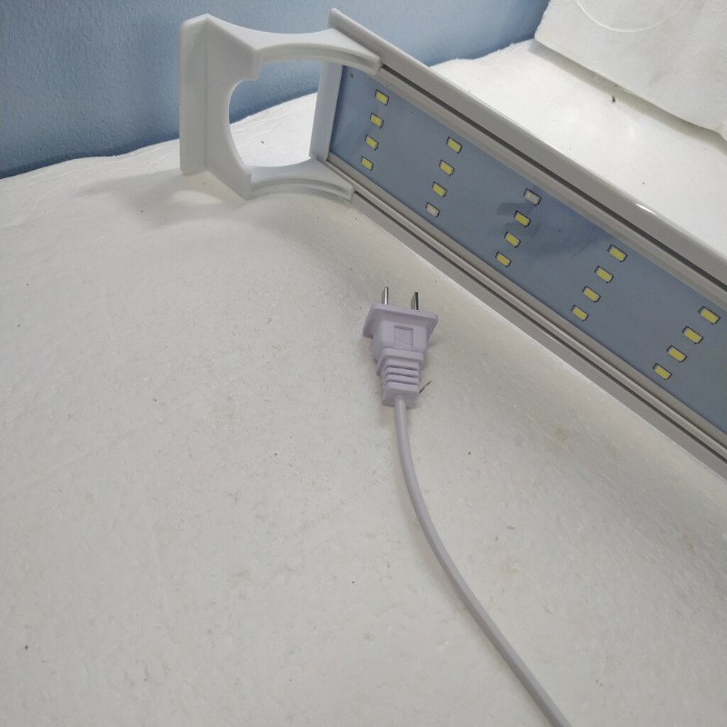 Đèn LED hồ cá 40cm FULL TRẮNG dùng cho hồ cảnh 40cm với 4 dãy đèn phù hợp cho hồ cá , hồ thủy sinh
