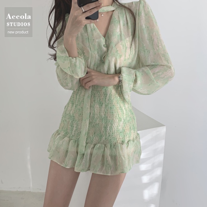 Váy MORAN voan hoa xanh loang dài tay thon eo thun ôm body điệu đà gợi cảm style Hàn Quốc