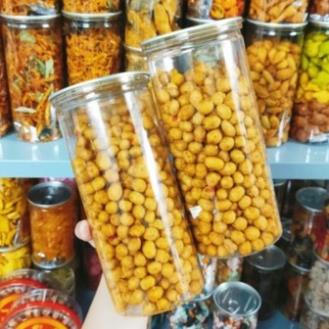 (SALE GIA GOC) Đậu phộng da cá tỏi ớt lon 500g, vị cay đậm đà, thơm ngon - NGUỒN ĂN VẶT GIÁ SỈ.