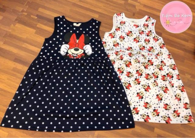 Váy Minnie ạ. Xinh quá đi mất.
Lại tiếp tục về các mẫu váy HM sát nách siêu xinh cho các bé gái đây ạ. 
( có ảnh thật )