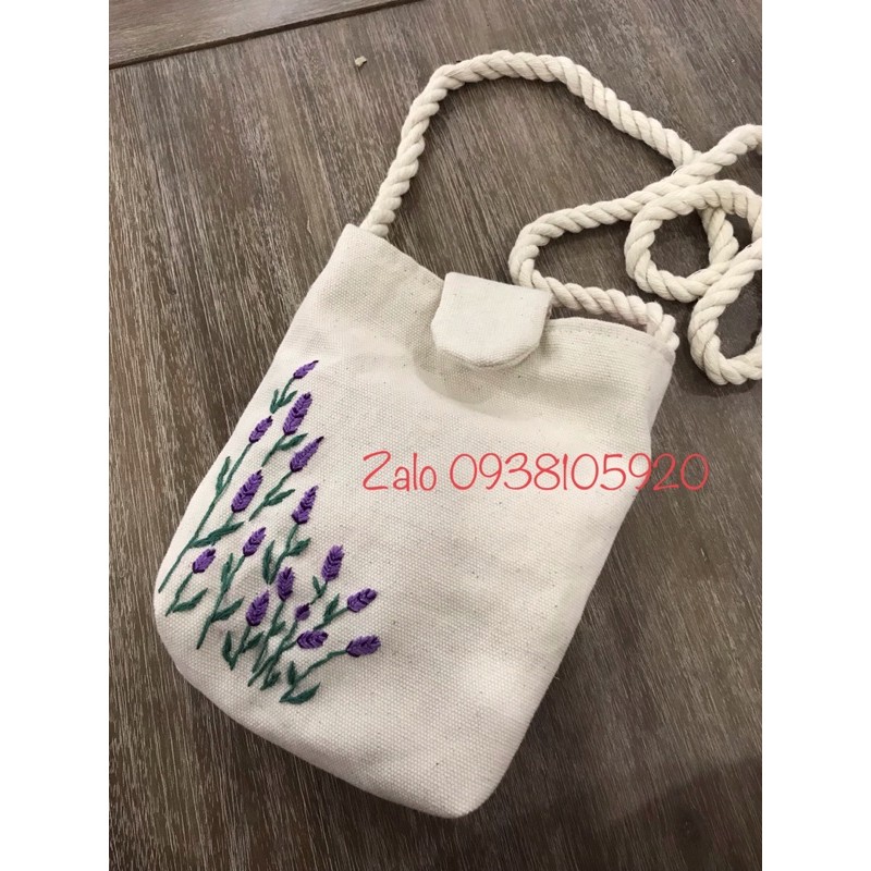 Túi canvas thêu tay 21*17cm độc đáo