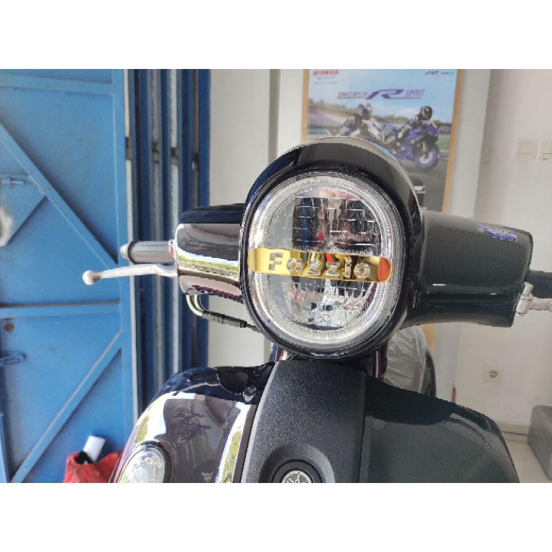 Ốp Bảo Vệ Đèn Pha Xe Máy Yamaha fazzio M28