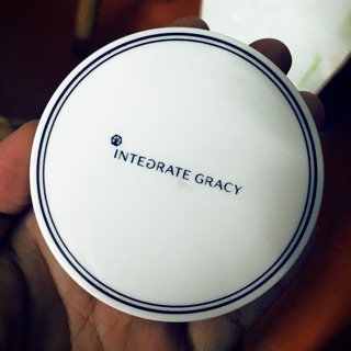 Phấn phủ BB Shiseido Integrate