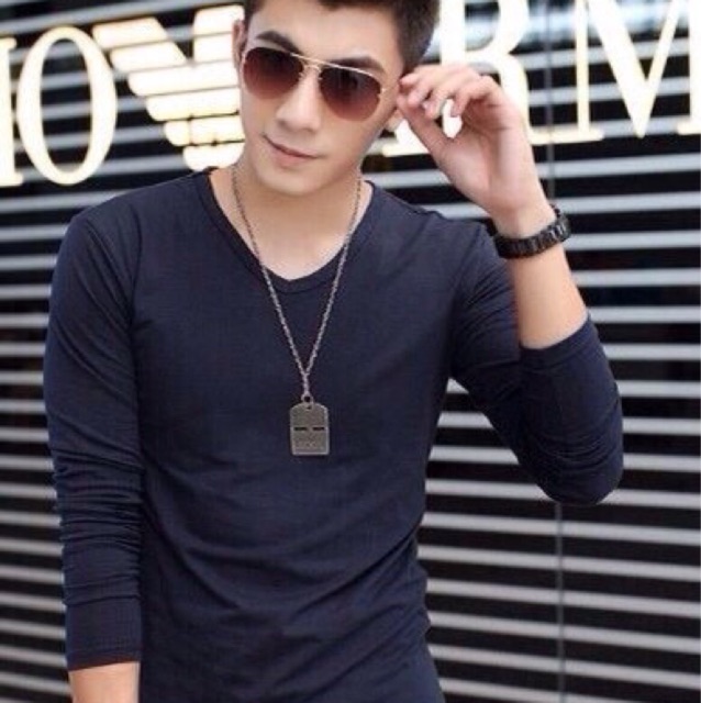 Áo thun dài tay thương hiệu Hollister - xanh đen