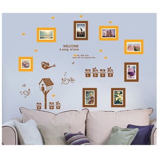 Decal khung ảnh LOVE