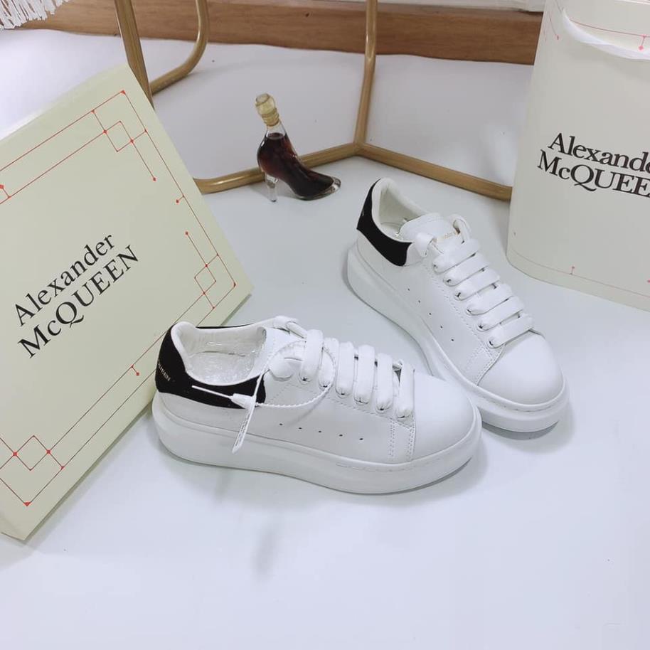 Giày 𝐌𝐂 𝐐𝐔𝐄𝐄𝐍 ⚡️𝐒𝐢ê𝐮 𝐑ẻ⚡️ Giày MCQ Độn Đế 3 Phân Màu Trắng Gót Đen nam nữ Hot Trend full box bill | BigBuy360 - bigbuy360.vn