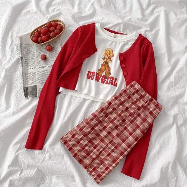 Set  áo len + chân váy (Sẵn S)
