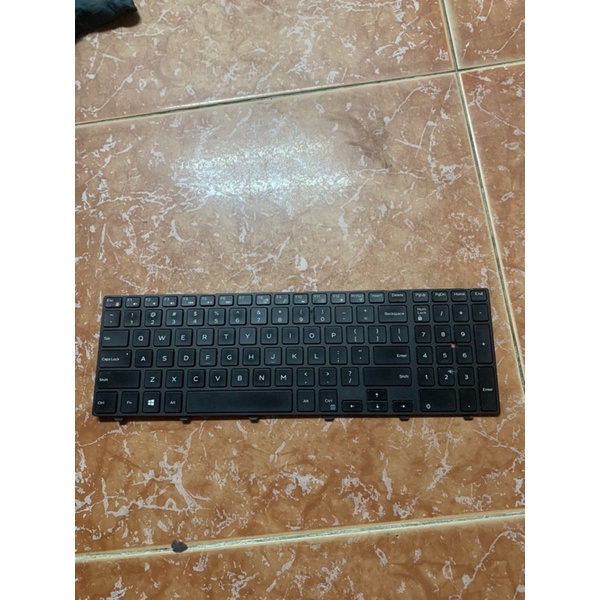 bàn phím dell insiron 5559 có đèn led bàn phím 5559 cũ ok