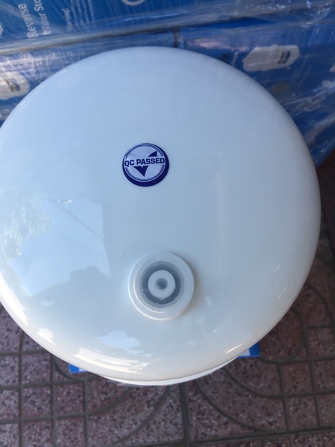 Bình áp máy lọc nước Ro .. loại 4.0 bình chứa 10L nước. loại 3.2 bình chứa 6L nước.