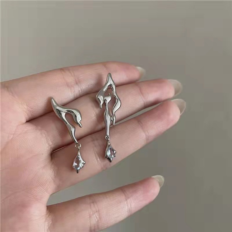 Khuyên Tai Đính Đá zircon Phong Cách hip hop Đơn Giản Cá Tính Thời Trang Cho Nữ