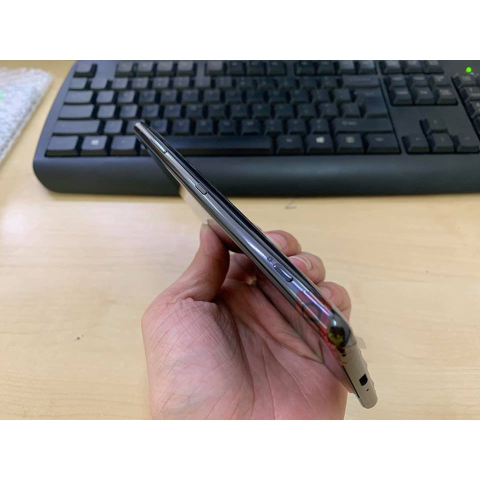 Điện thoại Sony Xperia XZ2 Premium Dual Sim 64GB  like new 99% uy tín giá rẻ nhất tphcm