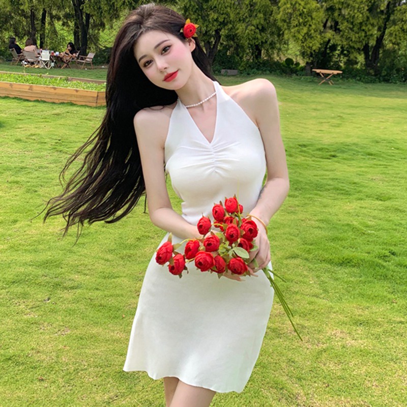 Đầm Dệt Kim Hai Dây Dáng Ôm Màu Sắc Trơn Phong Cách Hàn Quốc