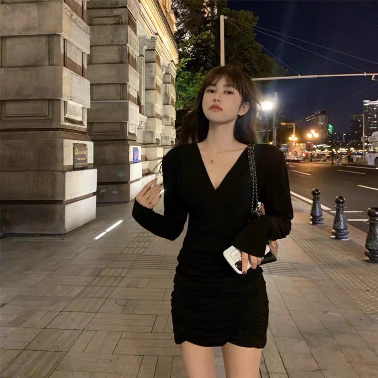 Đầm tay dài cổ V gợn sóng eo che bụng | Váy nữ sexy ôm sát cơ thể thu đông chất thun dày co giãn