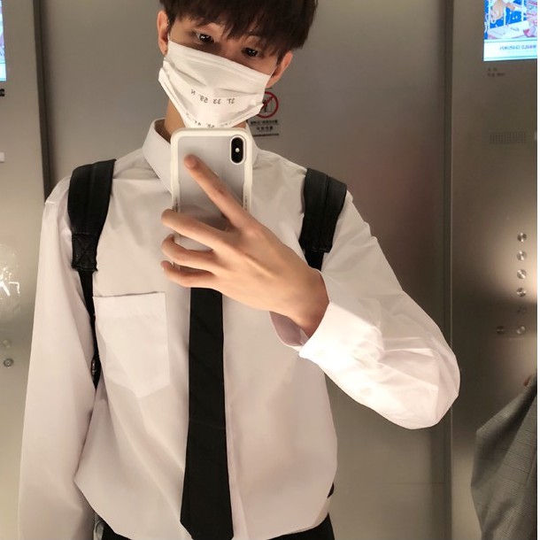 Áo Sơ Mi Màu Trắng, Form Rộng, Cổ Bẻ, Dài Tay Phong Cách Hàn Quốc KB025 | BigBuy360 - bigbuy360.vn