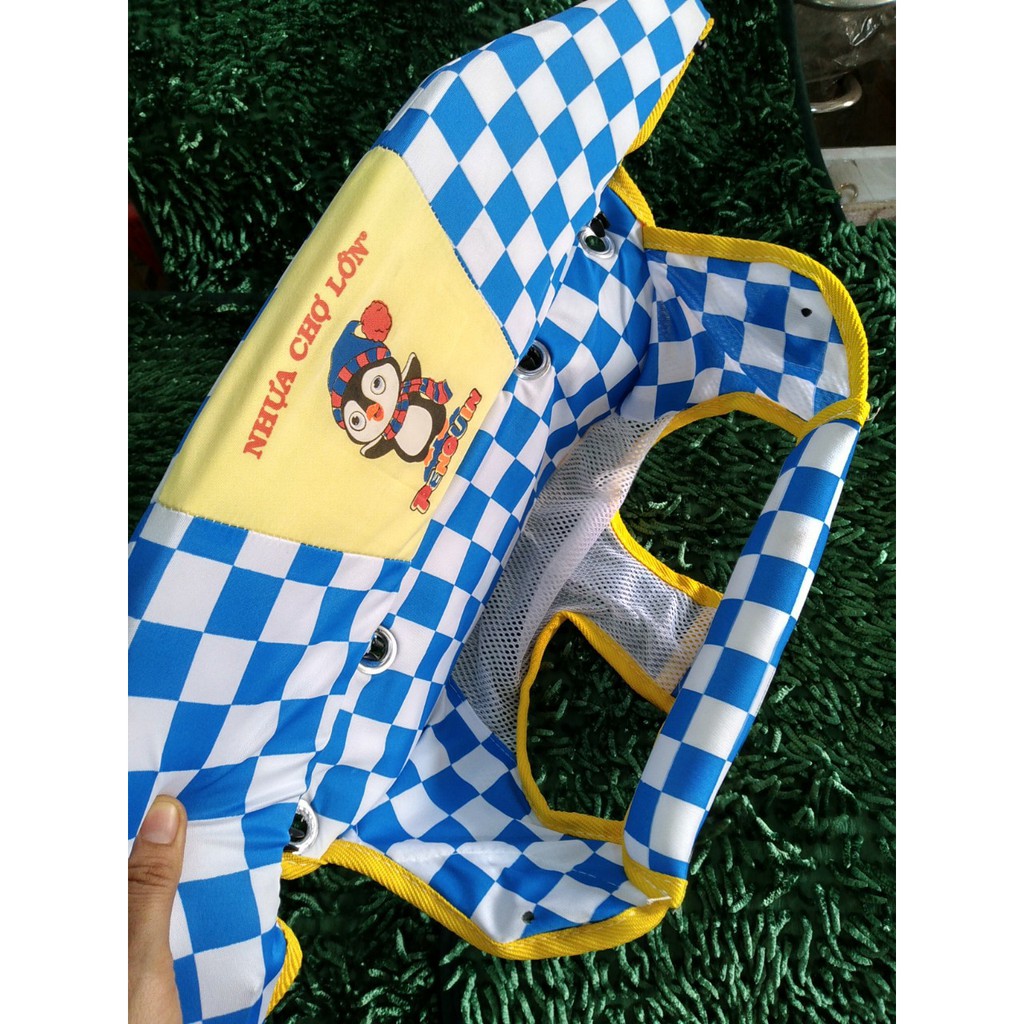 Đệm ngồi xe em bé tập đi nhiều màu