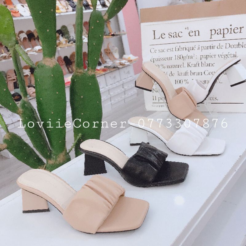 DÉP CAO GÓT LOVIIECORNER TỨ GIÁC GUỐC NỮ ĐẾ VUÔNG QUAI BÈO NHÚN 5 PHÂN D200356
