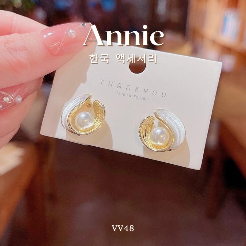 Bông tai hoa nụ trắng chuôi bạc 925 sang trọng phá cách kiểu dáng Hàn Quốc dành cho nữ Annie - VV48