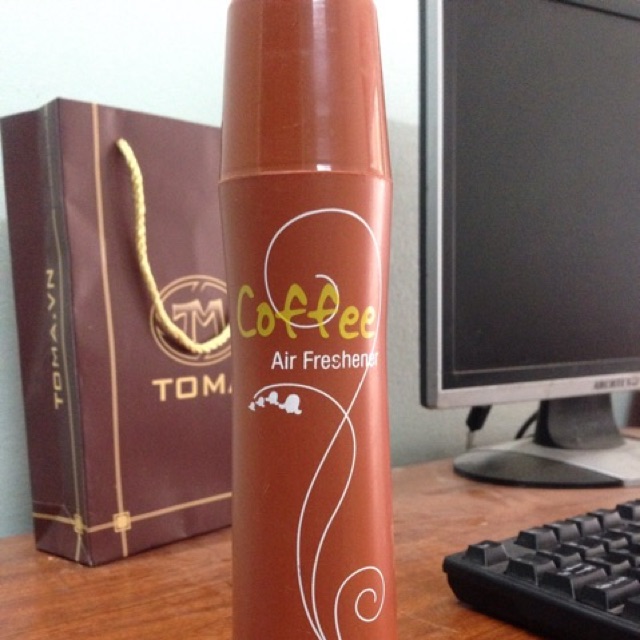 Nước hoa sịt phòng Bell Đức. 50k/280ml
