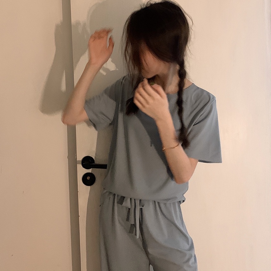 Bộ Đồ Ngủ Tay Ngắn Dáng Rộng Vải Lụa Lạnh Mềm Màu Trơn Thoải Mái Phong Cách Hàn Quốc | BigBuy360 - bigbuy360.vn