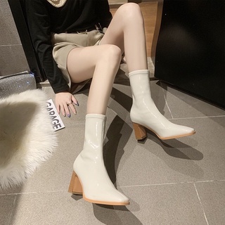 Bốt Nữ Boot Da Bóng Gót Vuông Kẻ Vằn 7cm
