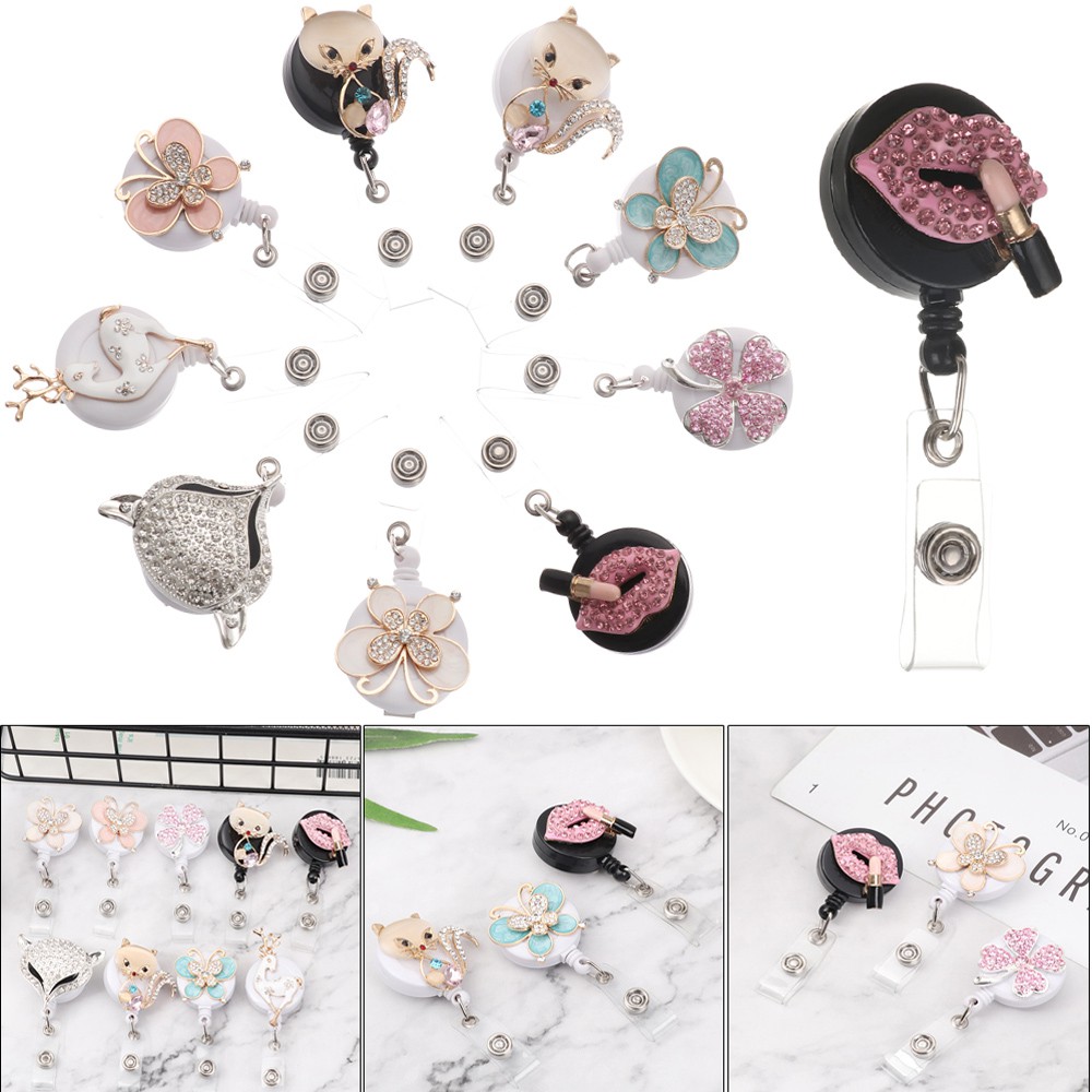 Kẹp giữ thẻ có thể thu lại thiết kế hình bướm xinh xắn chất lượng cao