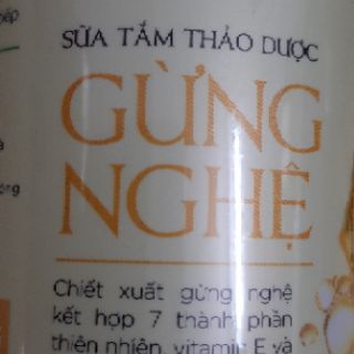 Sữa tắm thảo dược gừng nghệ