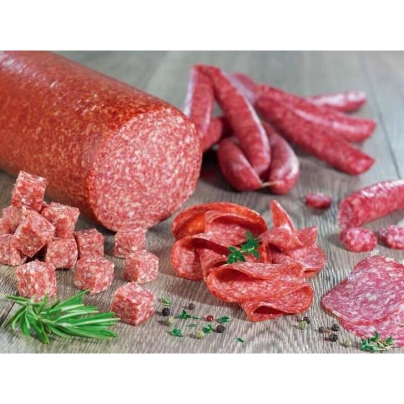 1 Cây Xúc Xích Salami Cây 300gr của Nga