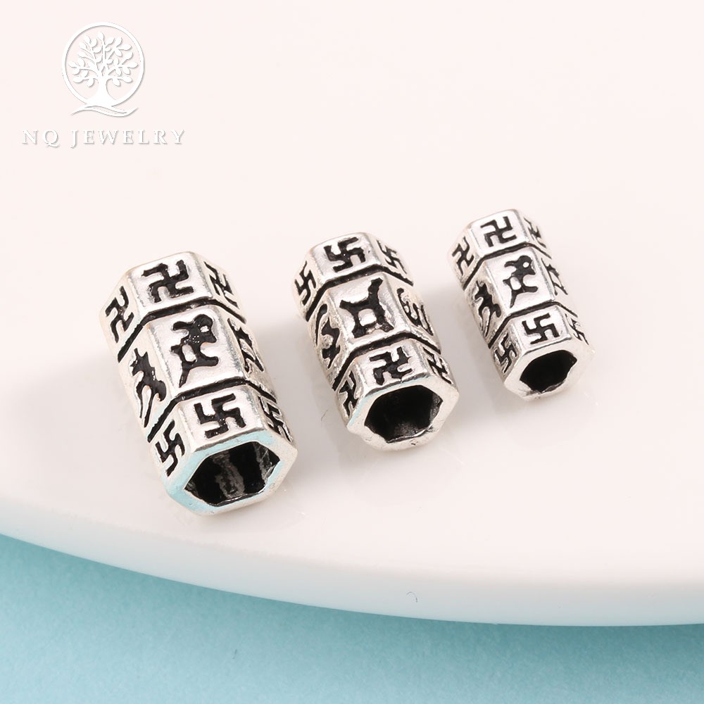 Charm bạc hình trụ 6 cạnh khắc lục tự đại mình chú xỏ ngang - NQ Jewelry