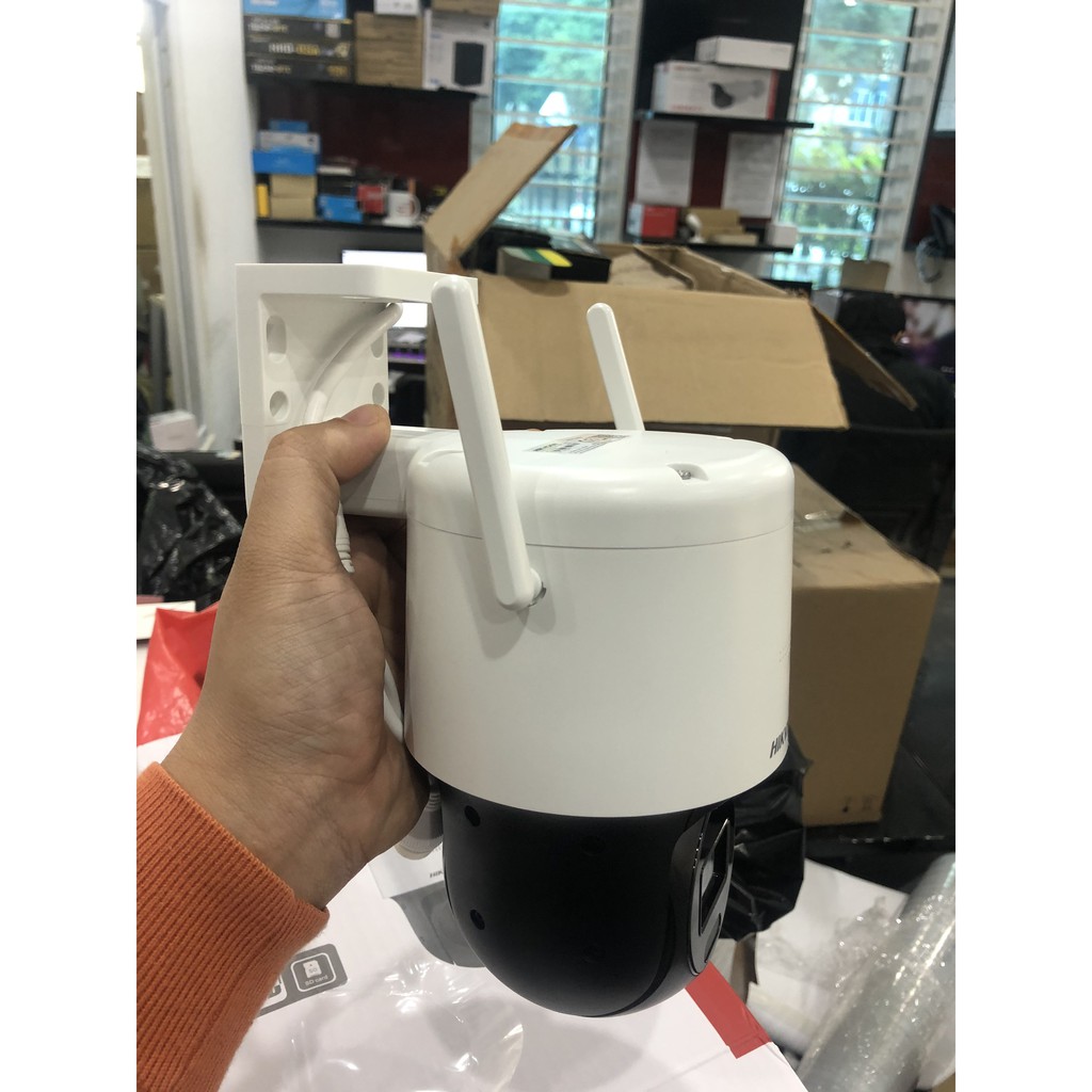 Camera Wifi HIKVISION DS-2DE2C400IW-DE/W | BigBuy360 - bigbuy360.vn