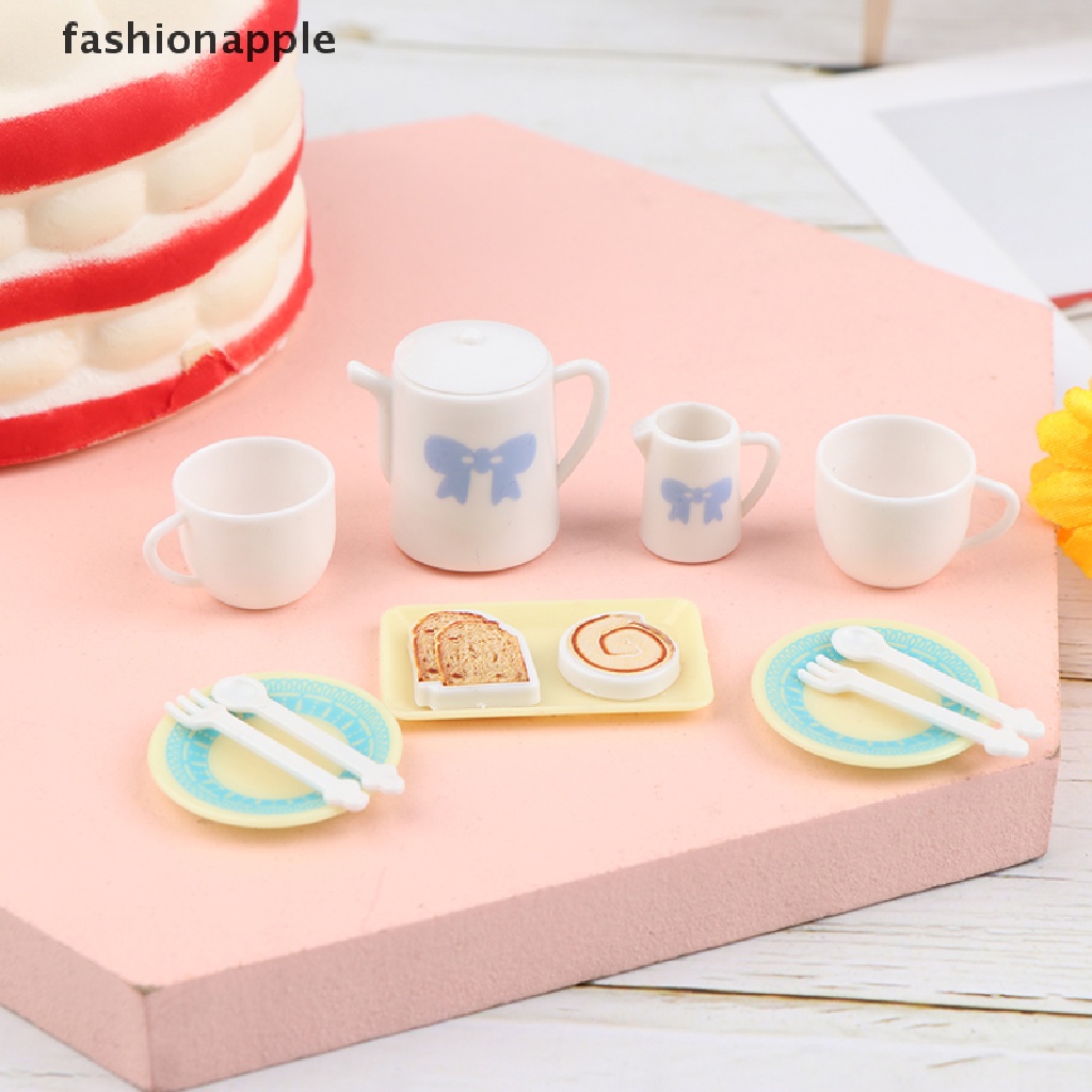 Bộ đồ chơi nhà bếp mini cho búp bê