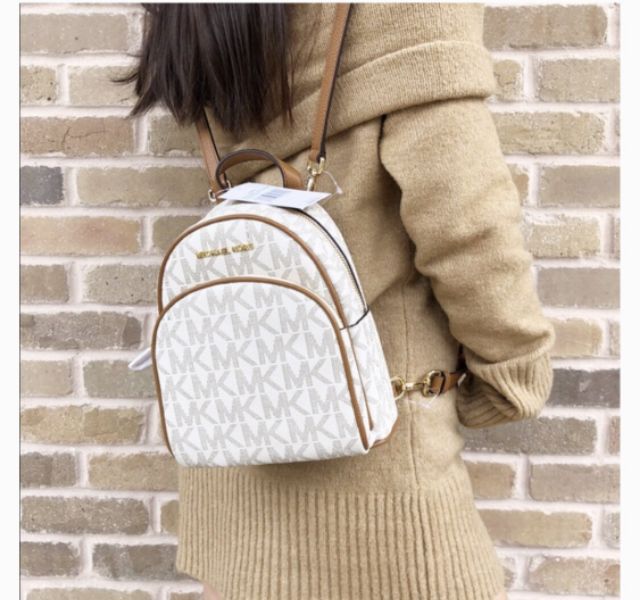 😍 BALO Michael Kors JET SET CHARM ITEM