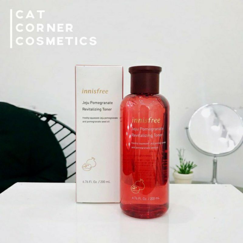 Nước Hoa Hồng Từ Lựu Đỏ Innisfree Jeju Pomegranate Revitalizing Toner 200ml