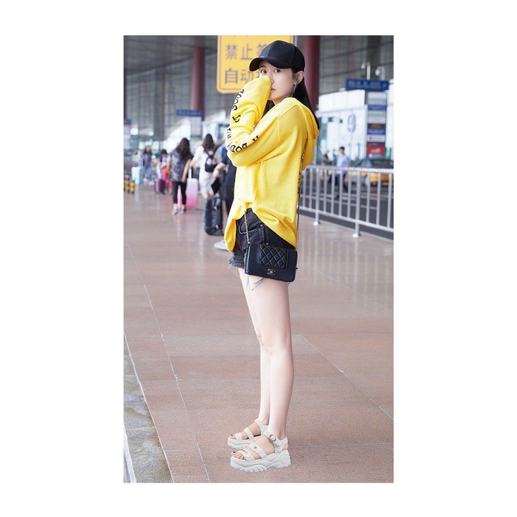 Sandal Đế Xuồng Dày Phong Cách Roman Thời Trang Mùa Hè Mới 2022 Cho Nữ