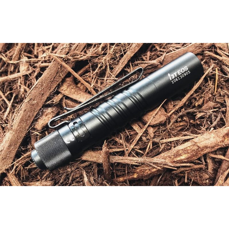 ĐÈN PIN OLIGHT i3T EOS max 180 lumens