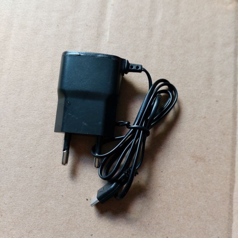 Bộ sạc có dây cổng micro 5V dây dài 1m