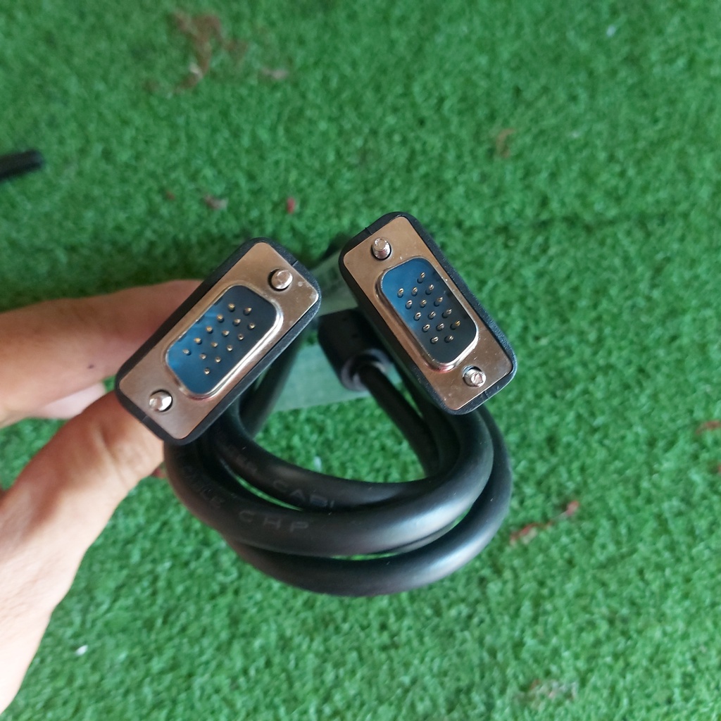 Dây cáp VGA dài 1,5 mét bấm sẵn 2 đầu mới chính hãng