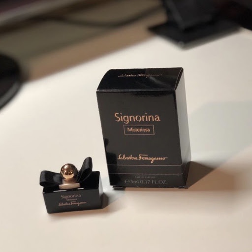 [MINI] Nước Hoa Nữ Salvatore Ferragamo Signorina Misteriosa EDP 5ml - Scent of Perfumes