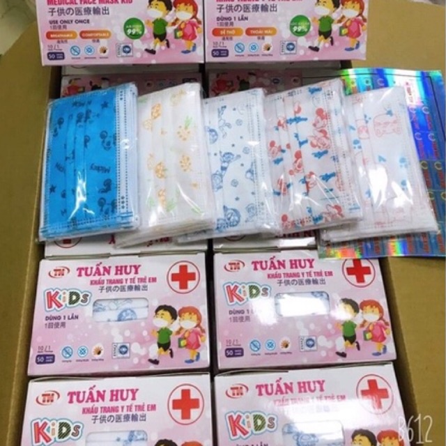 Khẩu trang y tế em bé, Trẻ em hộp 50 cái chính hãng ✅