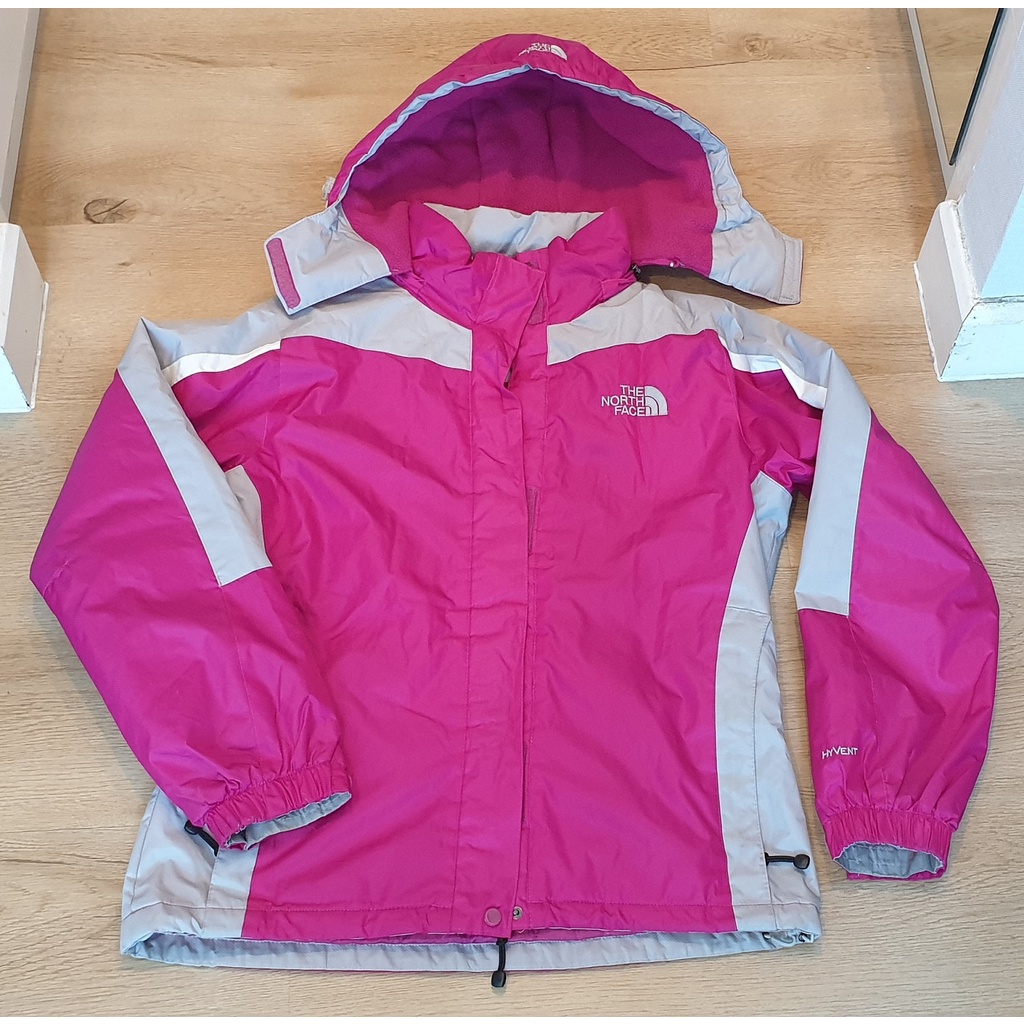 Áo khoác thể thao nữ hàng hiệu, mới, đẹp