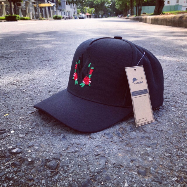 Nón NY rose trucker cap