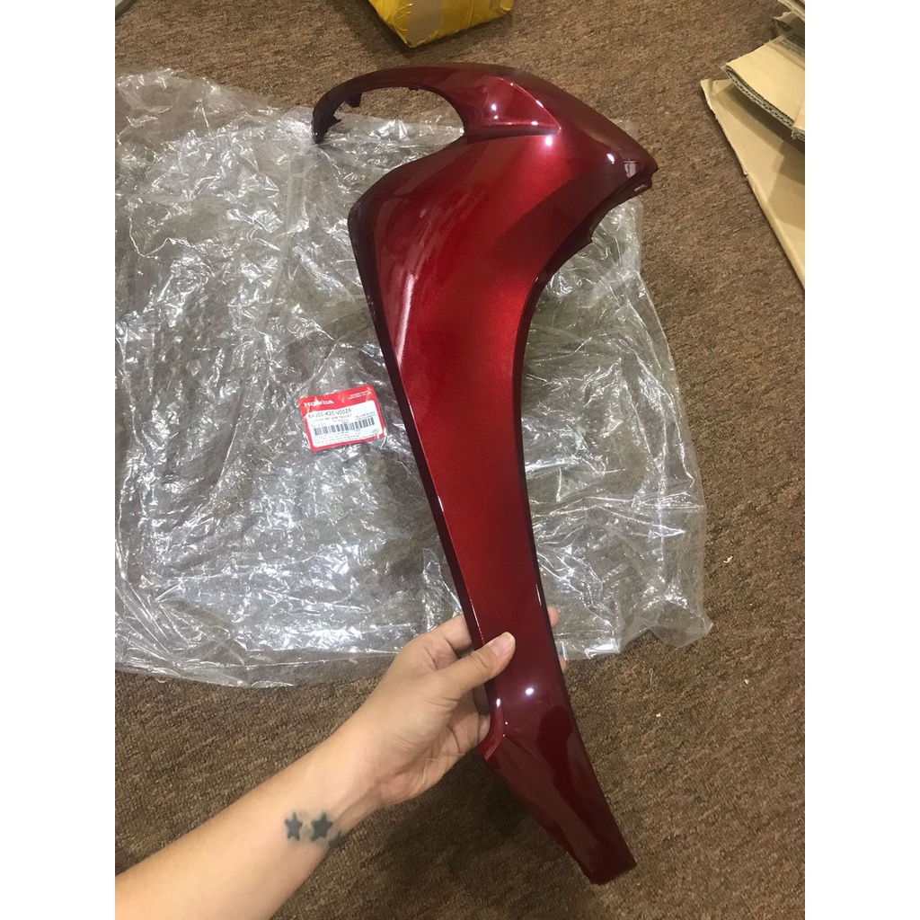 Bửng xe Vision đời 2016 đến 2020 màu đỏ Phụ tùng dàn áo thay thế