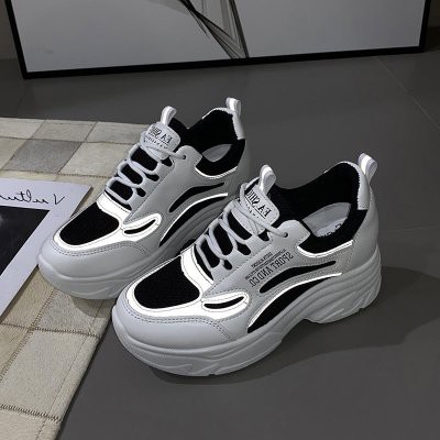 GIÀY SNEAKERS NỮ TRẮNG ĐEN . ĐỘN ĐẾ 7CM GIÚP TĂNG CHIỀU CAO. KIỂU DÁNG TRẺ TRUNG HIỆN ĐẠI.