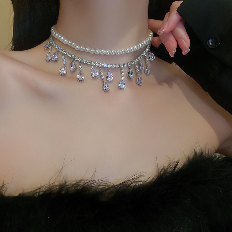 Ngôi sao với vòng cổ kim cương mặt dây chuyền ngọc trai xương quai xanh phóng đại Âu Mỹ trang phục ăn tối cổ điển phụ kiện dây chuyền áo len