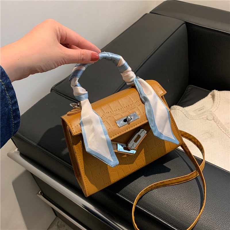 Túi Xách Kích Thước Nhỏ Gọn Thời Trang Dành Cho Nữ 2022