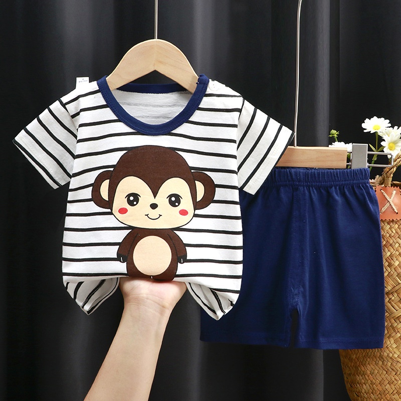 Bộ 2 món SANITKUN gồm áo thun tay ngắn 100% cotton in họa tiết hoạt hình kèm quần short thời trang mùa hè cho bé